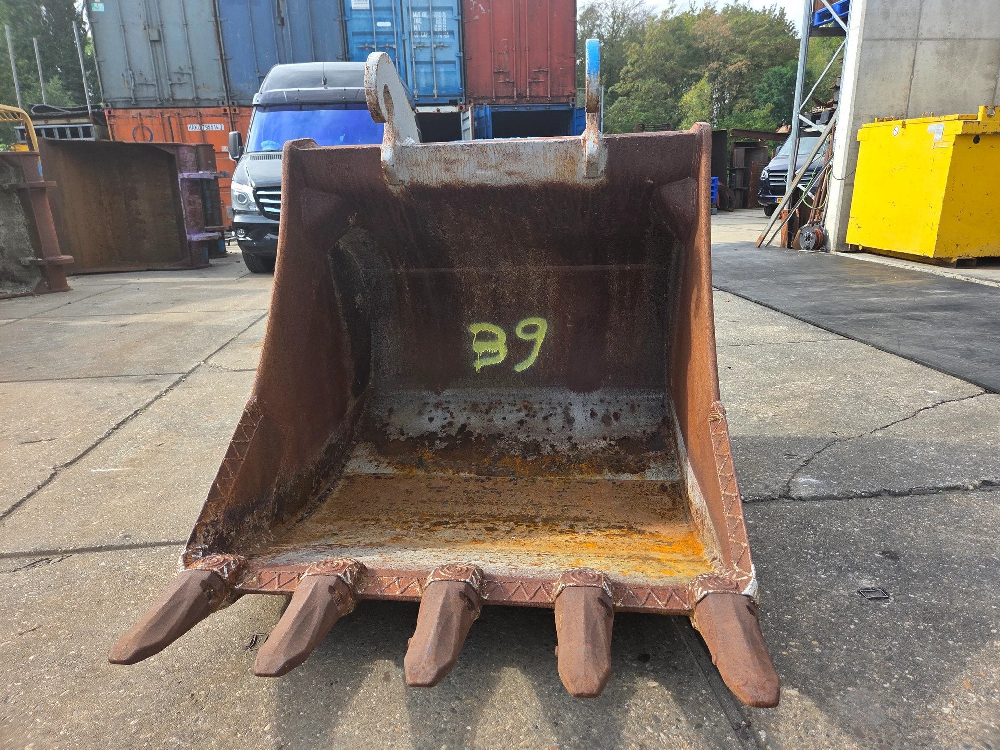 3X CW30/40 zware dieplepel met tanden 3X CW30/40 zware diepl
