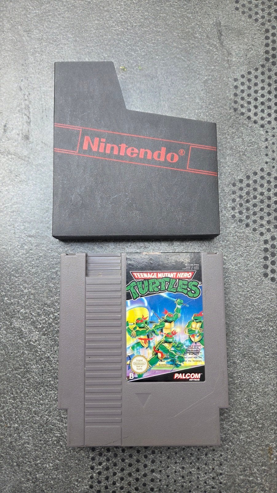 Jeu NES 1985 TURTLES TEENAGE MUTANT HERO, Games en Spelcomputers, Games | Nintendo NES, Ophalen