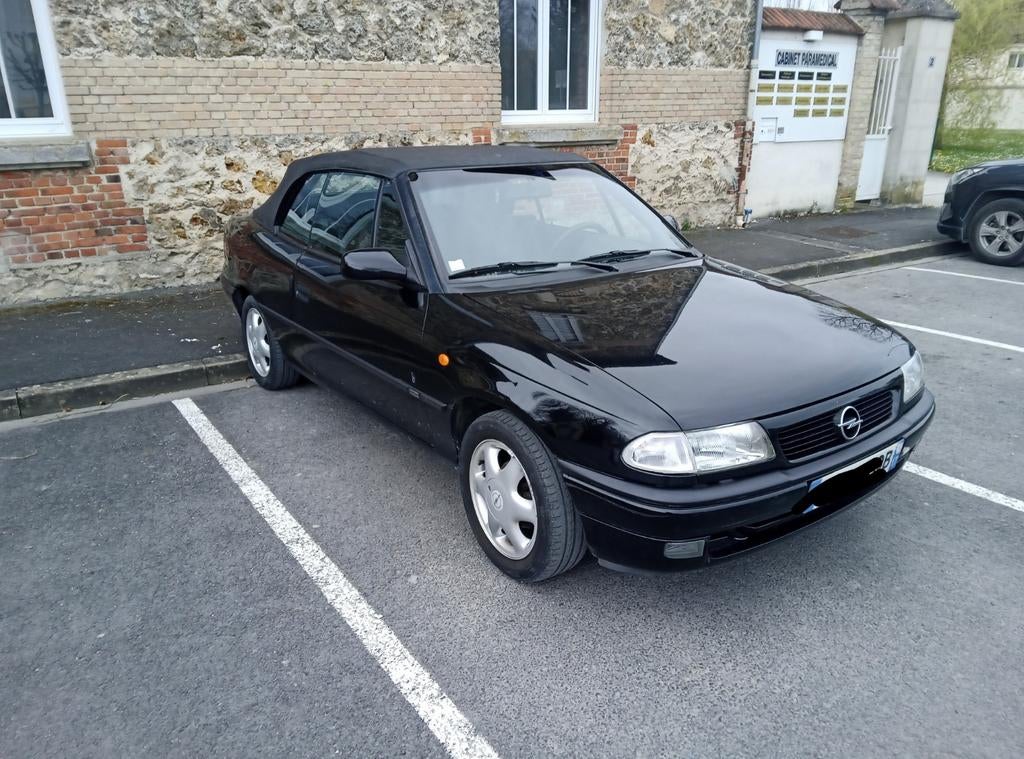 Opel Astra F cabriolet, Auto's, Opel, Particulier, Astra, Benzine, Cabriolet, Onderhoudsboekje, Ophalen