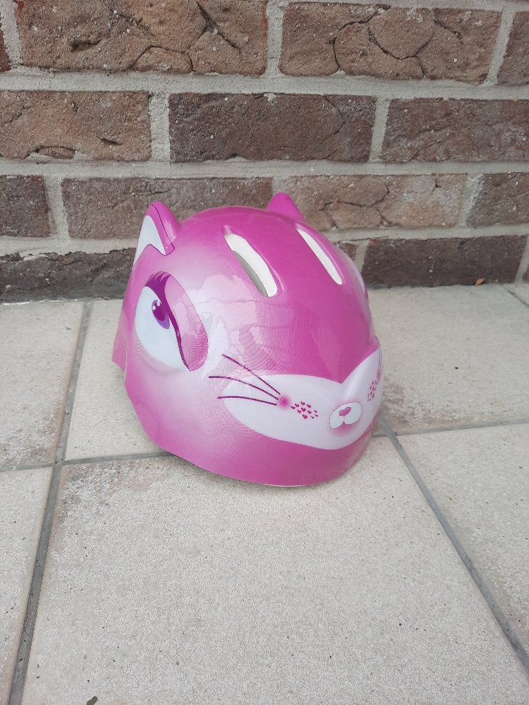 helm en polsbescherming, Fietsen en Brommers, Ophalen, Zo goed als nieuw, S, Meisje