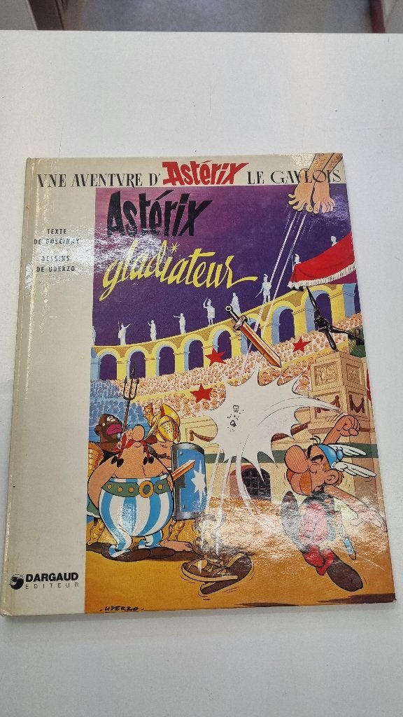 BD Astérix gladiateur - Edition Dargaud 1964, Livres, Enlèvement ou Envoi, Une BD, Utilisé, Goscinny-Uderzo