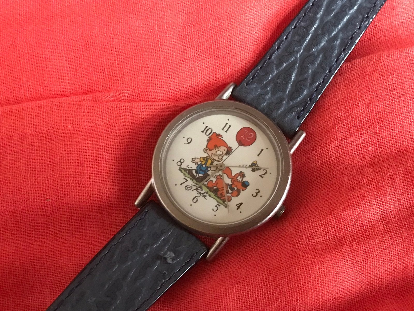 Montre Boule et Bill  bracelet cuir bleu vintage années 90, Verzamelen, Stripfiguren, Ophalen of Verzenden, Overige figuren, Gebruikt