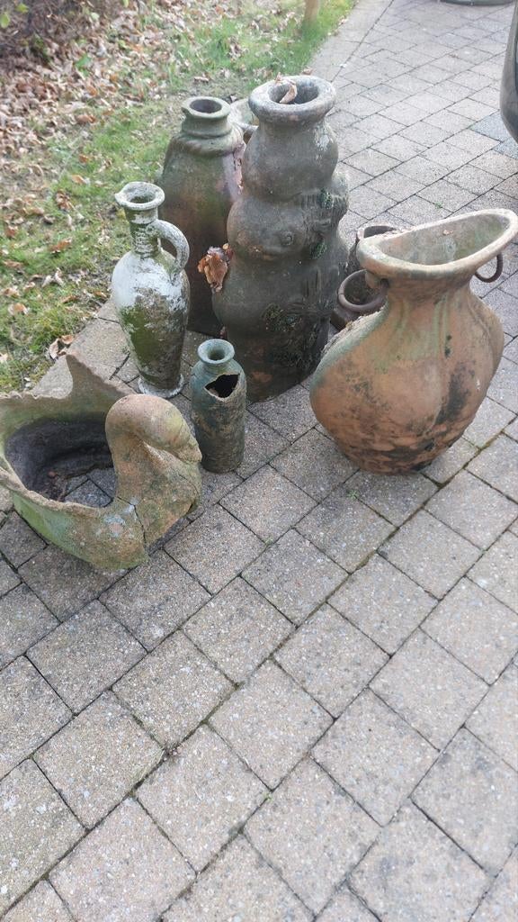 Vazen, enz, tuinversiering, Ophalen