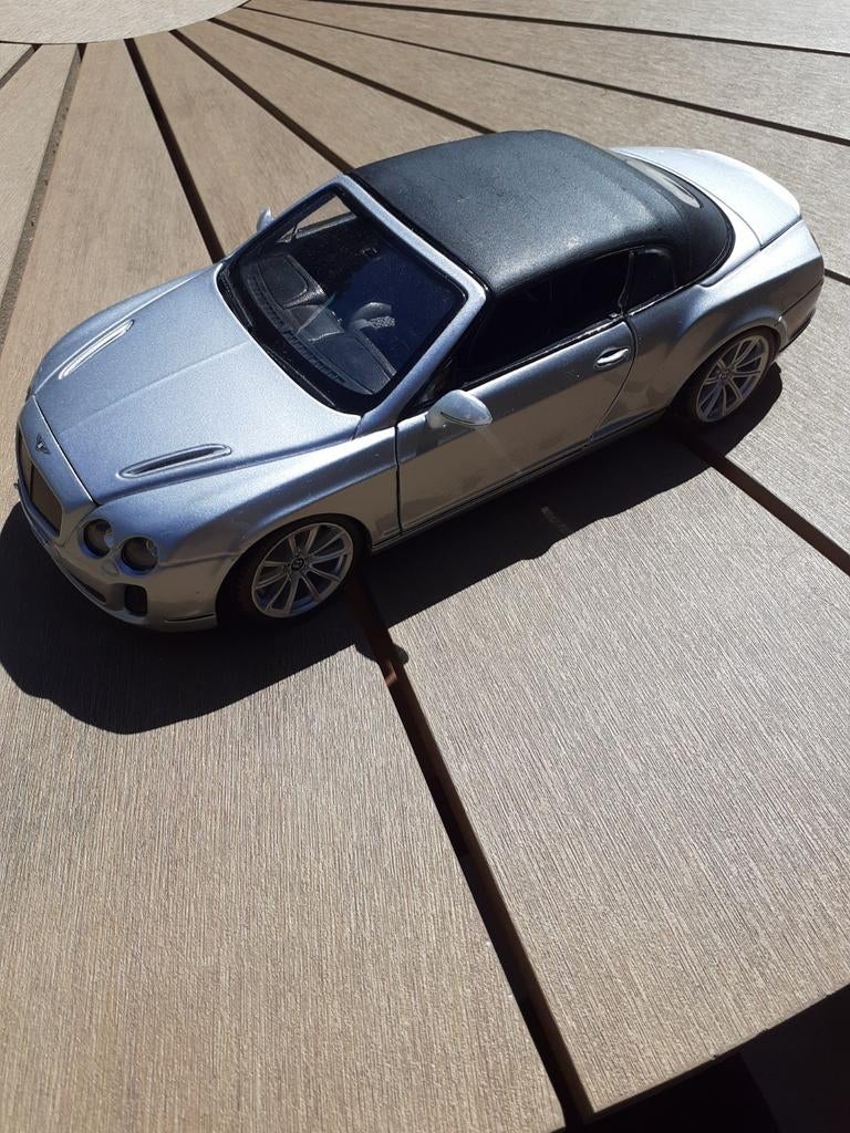 Modelauto  Bentley, Hobby en Vrije tijd, Ophalen