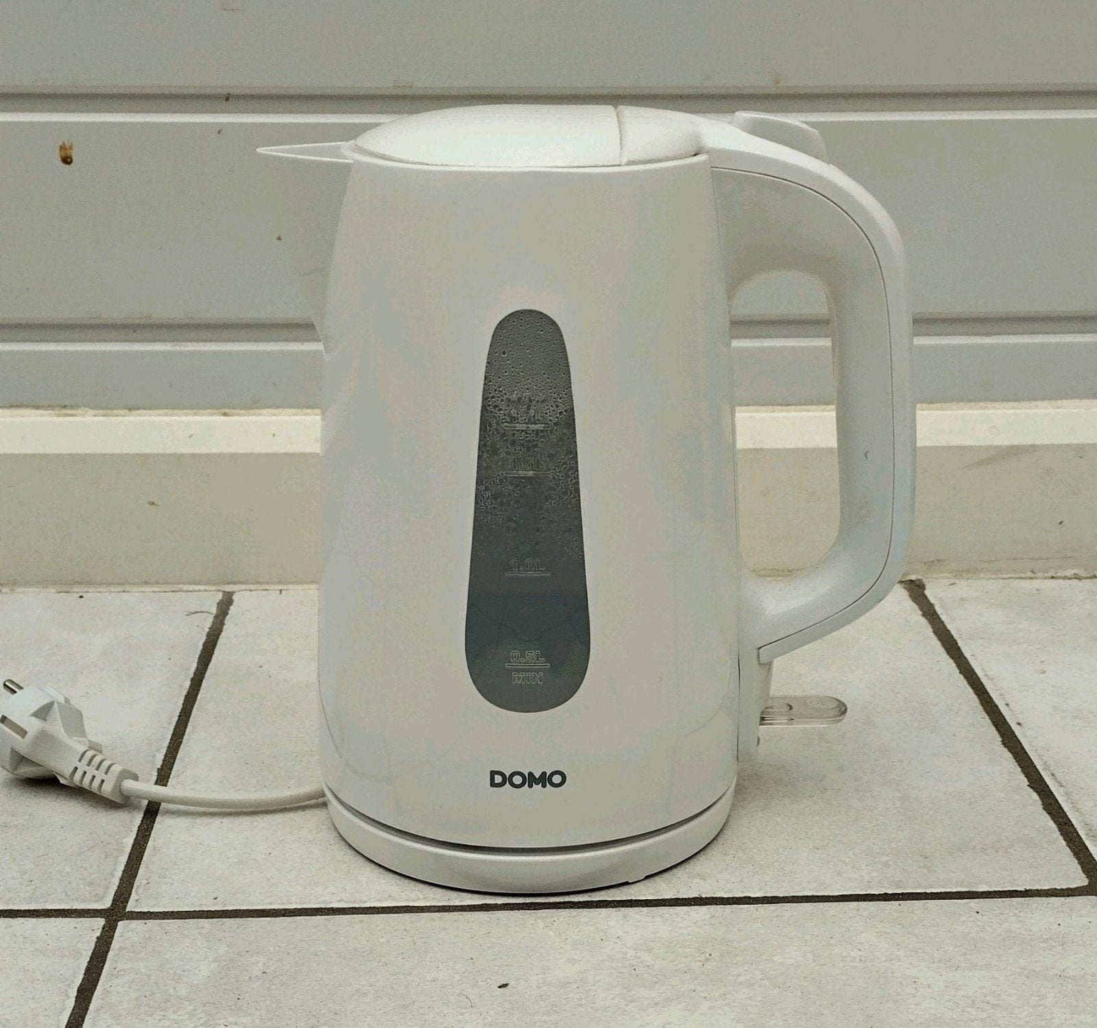 WATERKOKER DOMO WIT (1,7L), Electroménager, 1 à 2 litres, Enlèvement, Utilisé