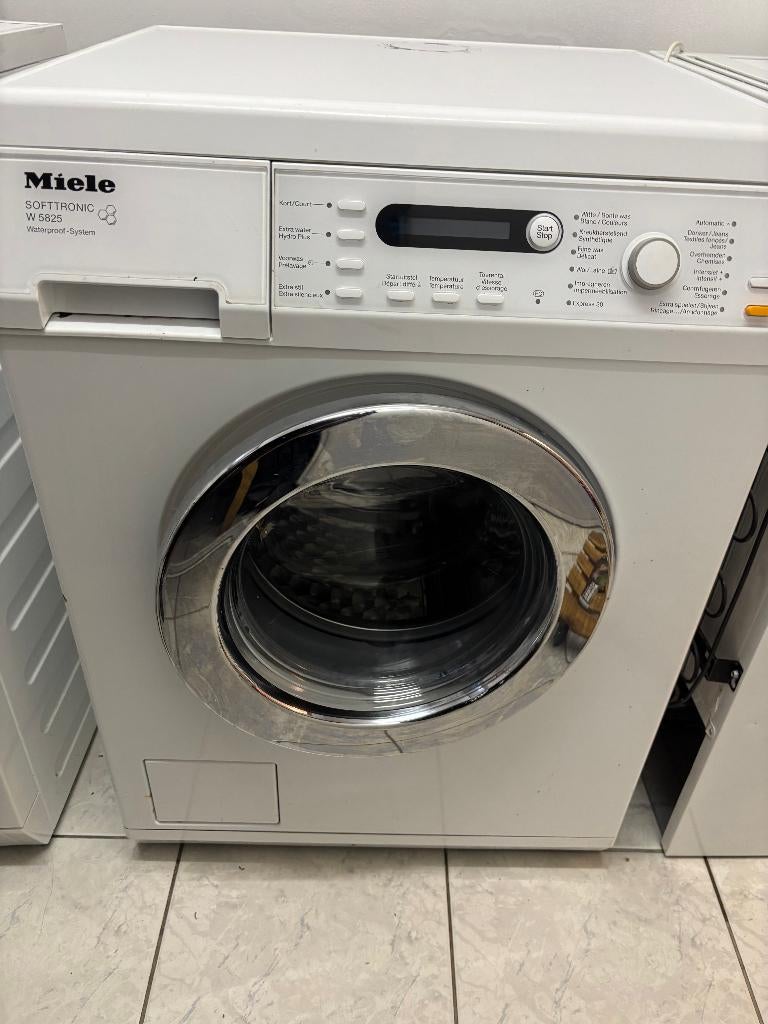 Miele wasmachine 7kg A+++ 1600t / W 5825, 6 à 8 kg, 1600 tours ou plus, Chargeur frontal, Enlèvement