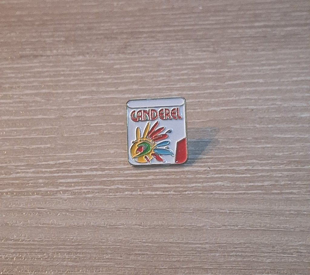 PIN - CANDEREL - SUIKER - SUCRE, Verzamelen, Verzenden, Gebruikt, Merk, Speldje of Pin