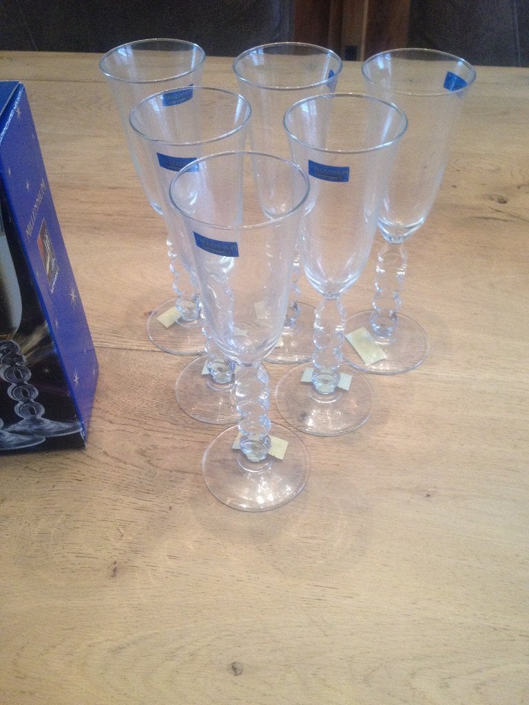 Luminarc Millennium Champagneglazen 6 stuks in doos, Ophalen of Verzenden