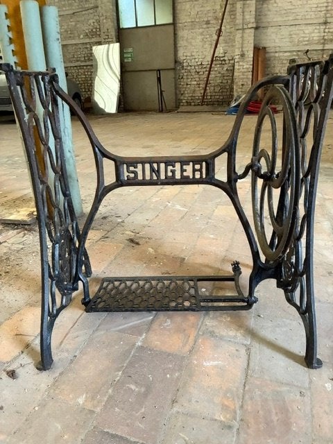 châssis de machine à coudre, Antiquités & Art, Enlèvement