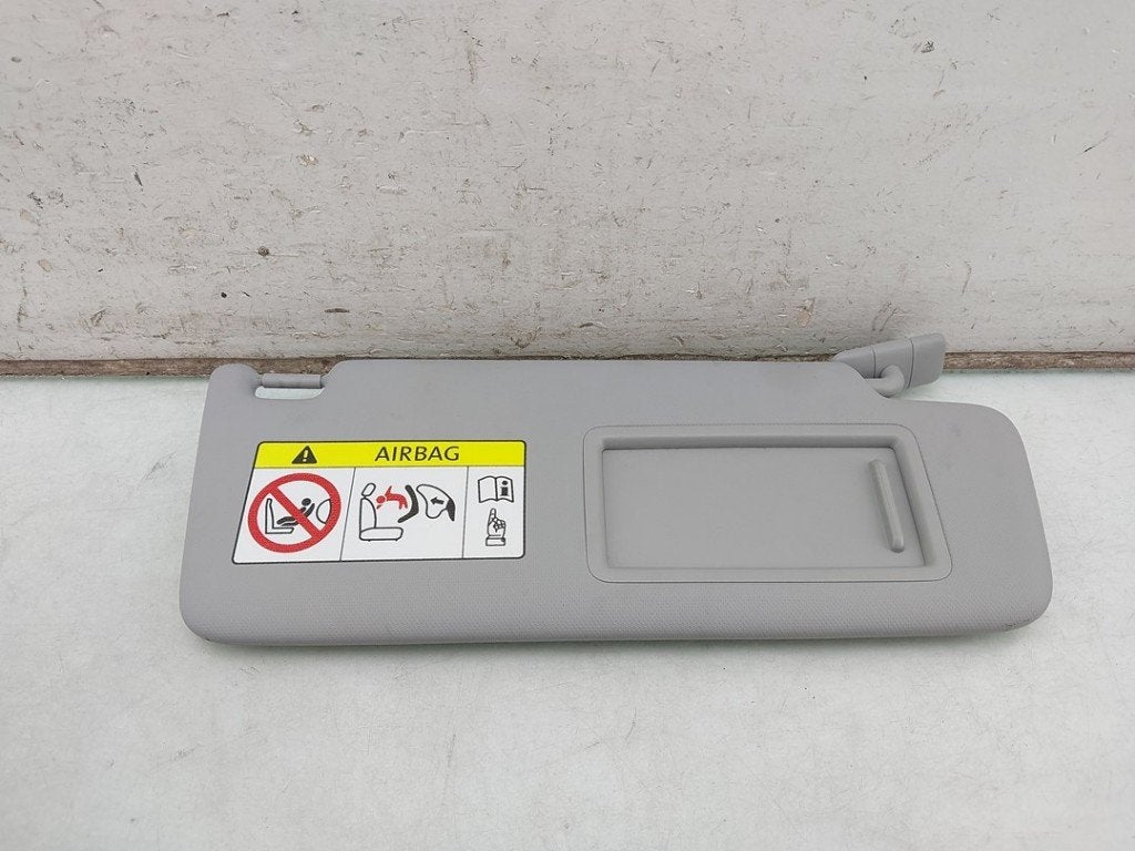 PARE-SOLEIL A1 Sportback (GBA) (|82A857552G|82A857552KEA7|), Auto-Union-Straße  1,
85057  Ingolstadt, DE, Info@audi.de, Audi, Utilisé