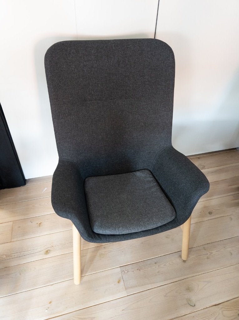 IKEA VEDBO fauteuil, donkergrijs, als nieuw, Maison & Meubles, Fauteuils, 75 à 100 cm, Comme neuf, Enlèvement, 75 à 100 cm