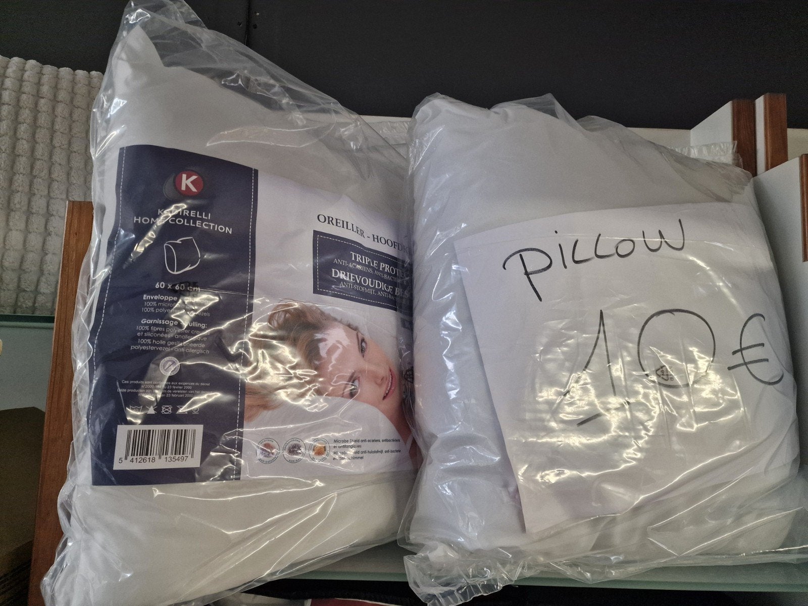 hoofdkussen v.a 10 €, Enlèvement