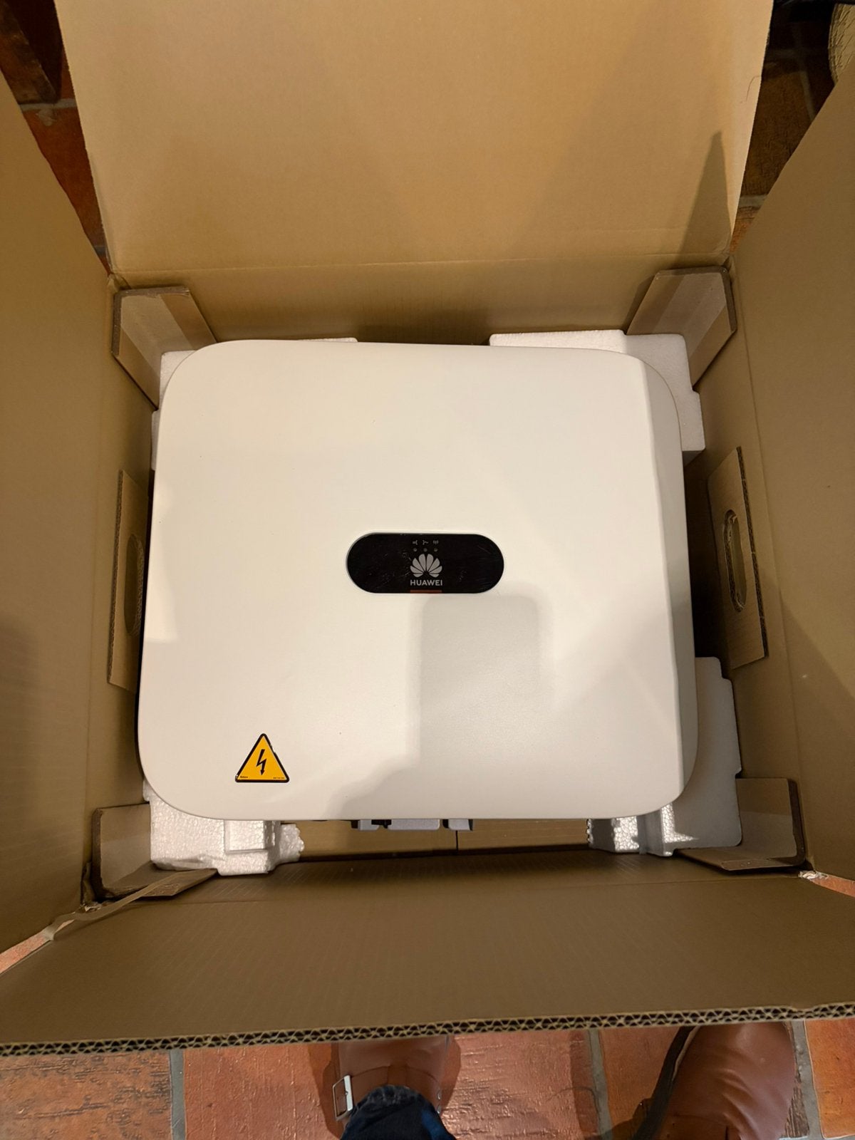 HUAWEI omvormer 10K, Ophalen, Zo goed als nieuw