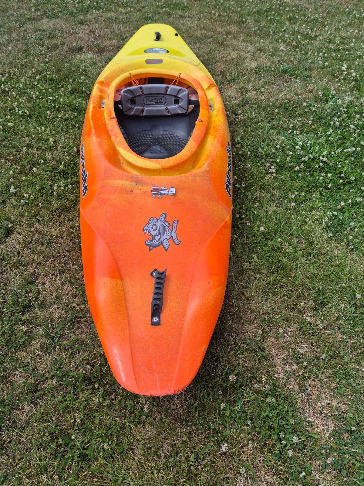 Pyranha inazone, Watersport en Boten, Ophalen