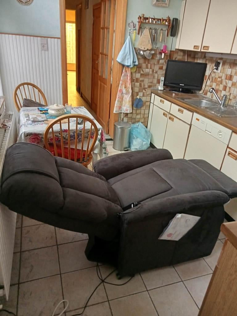 Fauteuil relax, Ophalen, Zo goed als nieuw, Stof