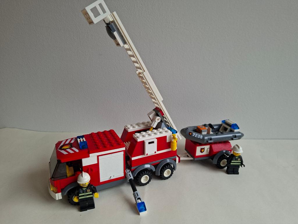 LEGO city brandweerwagen 7239, Compleet, Lego, Ophalen of Verzenden, Complete set