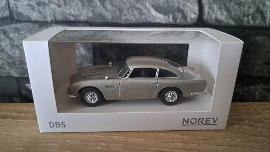 Aston martin DB5 1/43éme, Neuf, Enlèvement ou Envoi, Voiture, Norev
