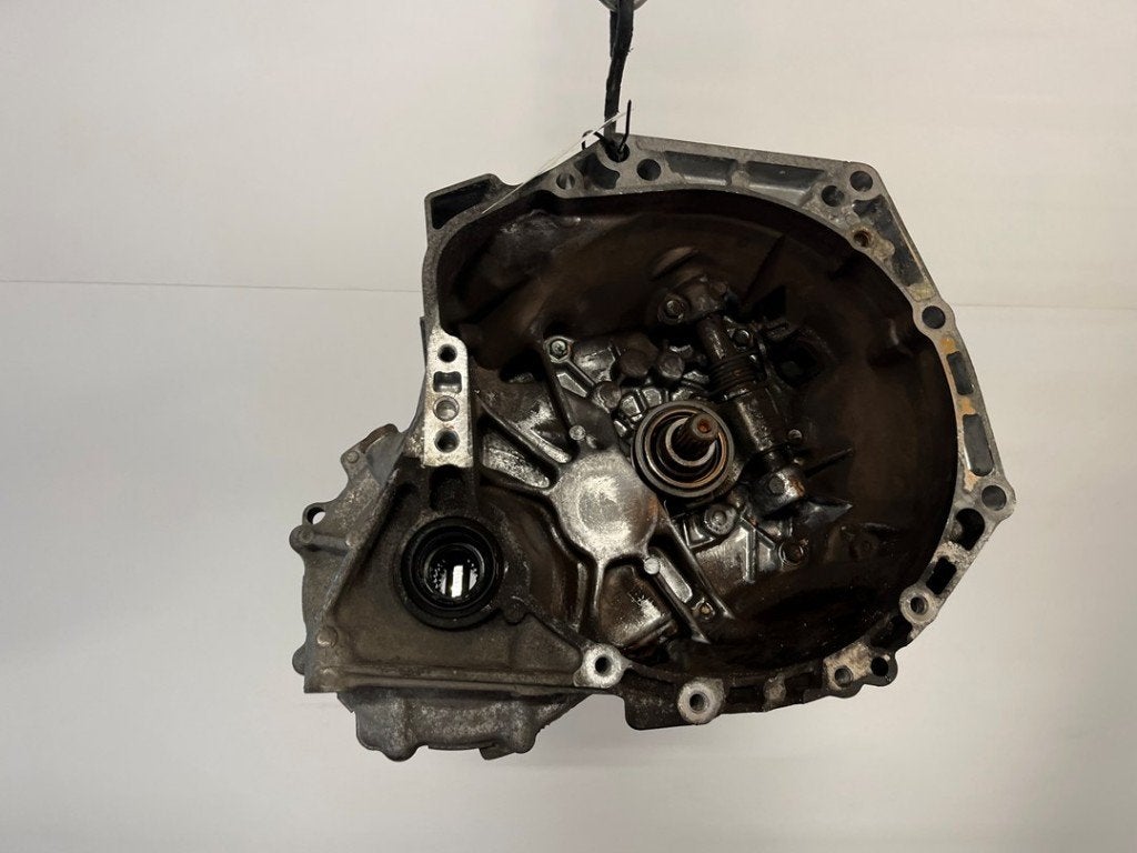 BOITE DE VITESSES MANUELLE Peugeot 107 (01-2005/05-2014), Kontakt-peugeot@peugeot.com, Utilisé, Peugeot Deutschland GmbH, Bahnhofsplatz
65423  Rüsselsheim, DE