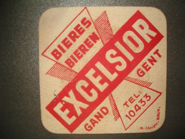 Tapis à bière Excelsior Ghent : Avant-guerre : 94 x 94 mm, Enlèvement ou Envoi, Utilisé, Sous-bock