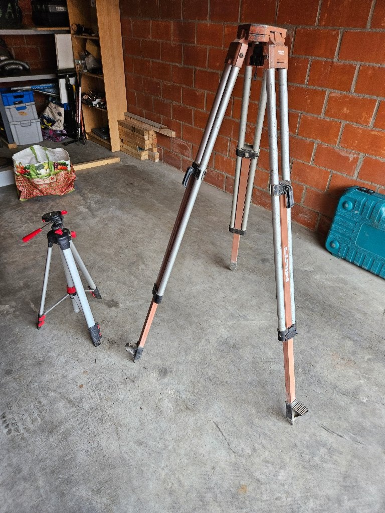 Hilti statief voor meet toestellen, Doe-het-zelf en Bouw, Ophalen, Gebruikt, Waterpas, Hilti