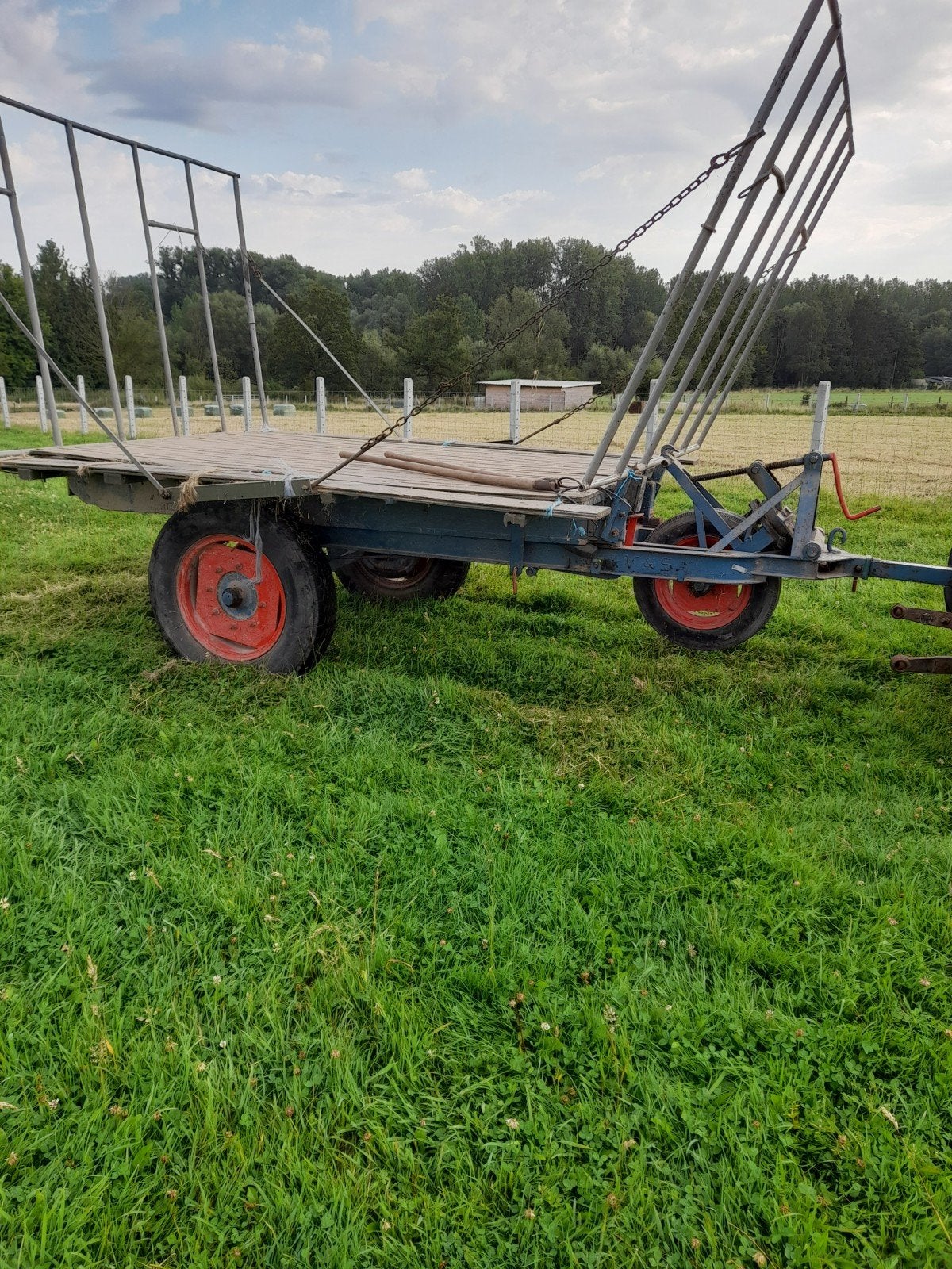 hooiwagen kiepkar, Ophalen