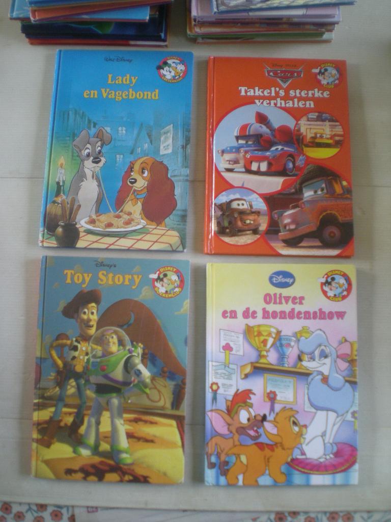 Boekjes Disney 1 euro stuk, Ophalen, Zo goed als nieuw
