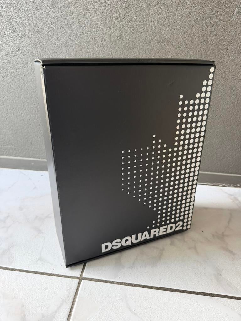 DSQUARED ( nieuwe maat 43 ), Kleding | Heren, Schoenen, Ophalen of Verzenden, Zo goed als nieuw