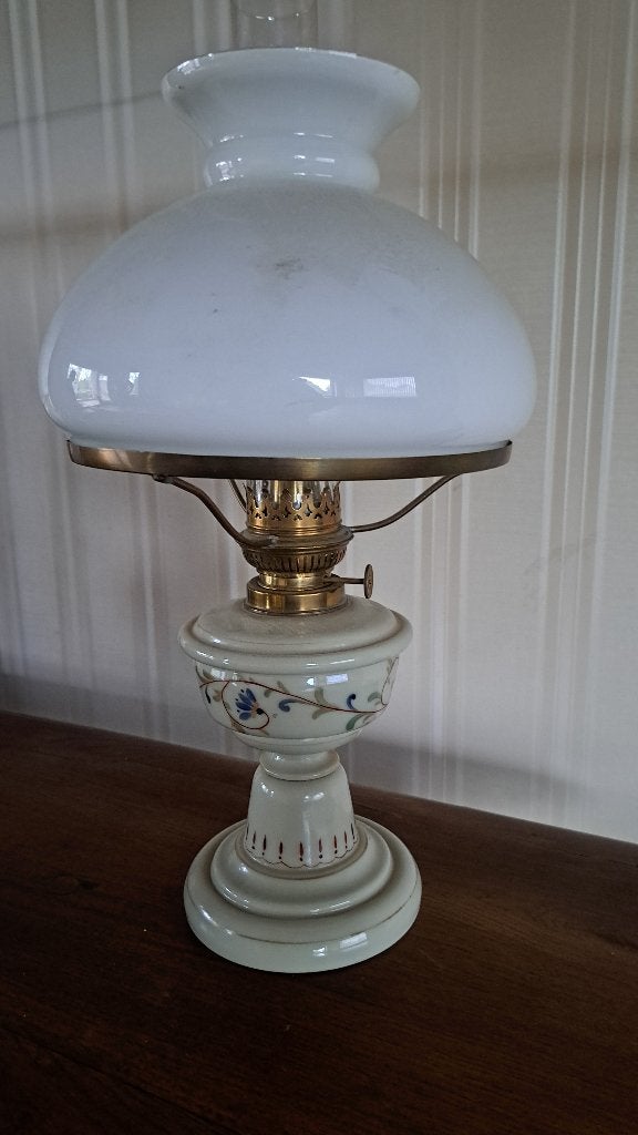 lampe à huile avec base en porcelaine, Enlèvement