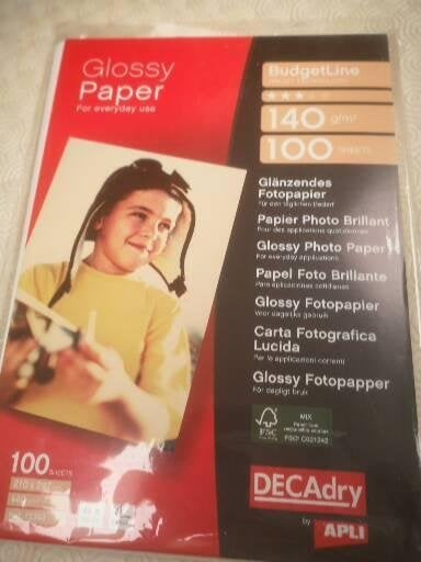 Pak met meer dan de helft nog glanzend fotopapier, Audio, Tv en Foto, Fotografie | Fotopapier, Fotopapier, Ophalen of Verzenden