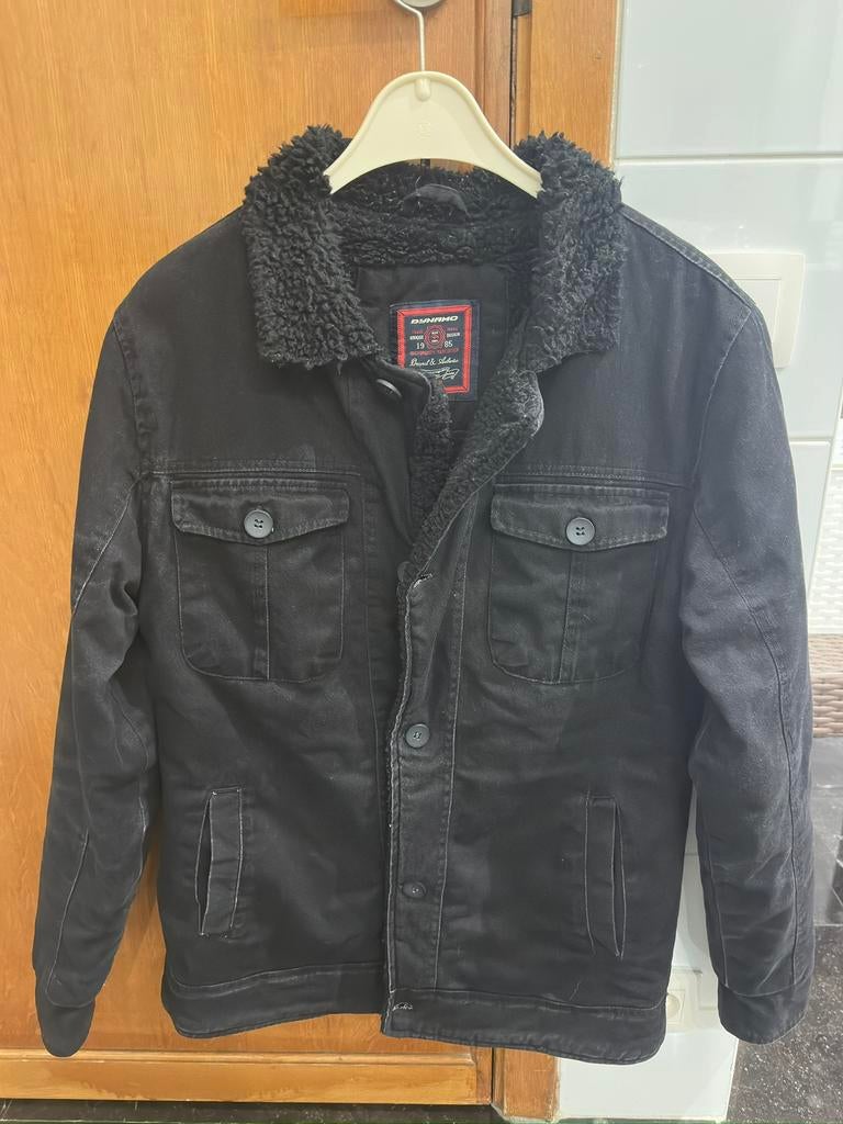 Veste en jeans noir, Vêtements | Hommes, Enlèvement, Comme neuf, Taille 48/50 (M), Noir