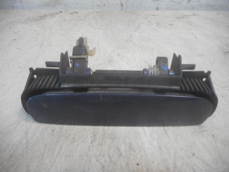 POIGNEE EXTERIEURE ARRIÈRE DROITE Audi A6 Avant (C5), Utilisé, Arrière, Audi