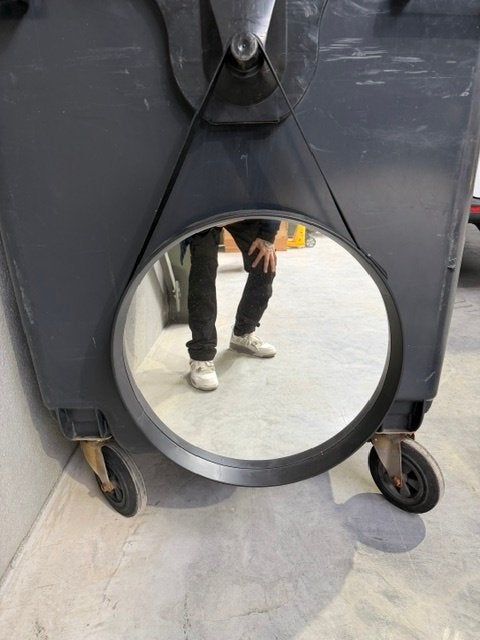 Ronde zwarte spiegel 51 cm met ophangband, Huis en Inrichting, Ophalen, Gebruikt, Rond, Minder dan 100 cm