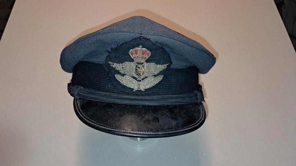 BELGIQUE - ABL - DIVERS KEPIS, Verzamelen, Ophalen of Verzenden, Landmacht, Helm of Baret