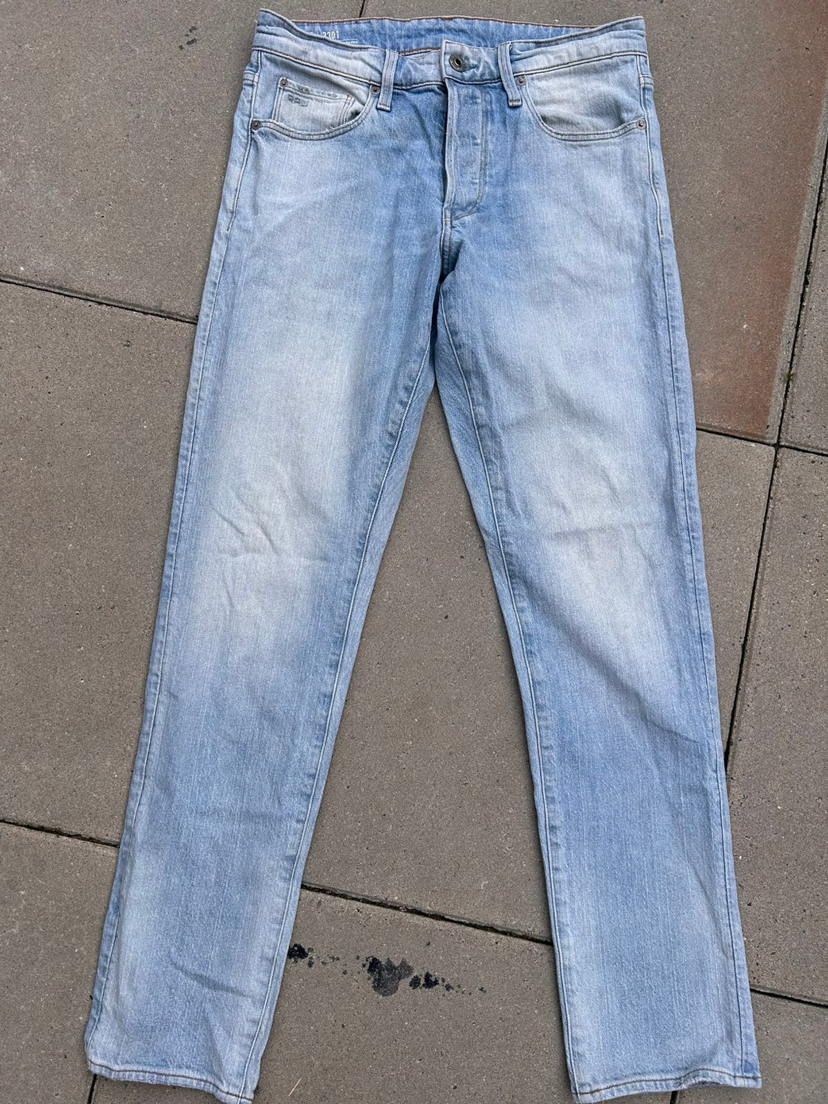 Jeans Gstar 3301 taille 30 32, Vêtements | Femmes, Jeans, Envoi, Comme neuf, Bleu, Autres tailles de jeans