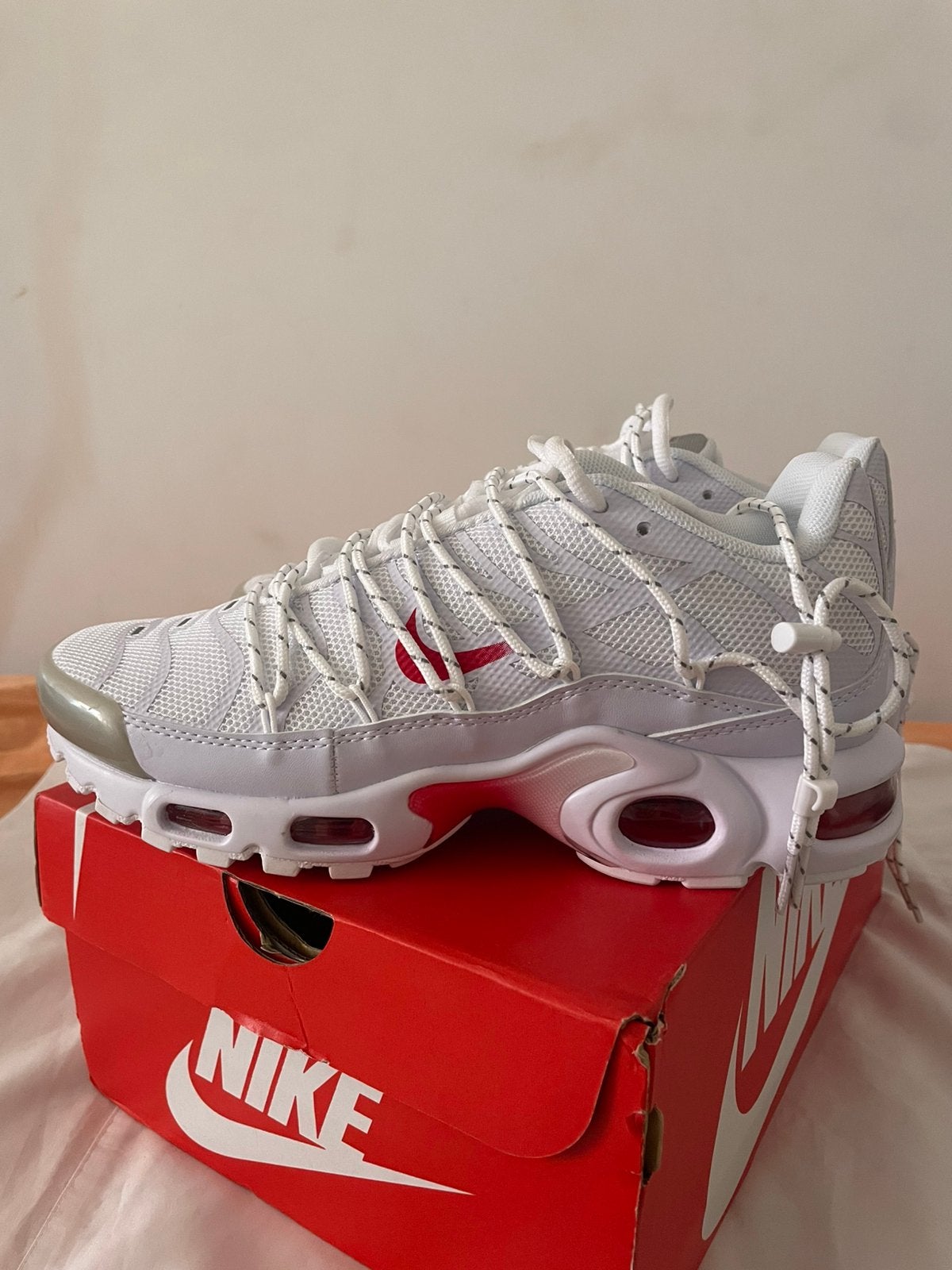 Tn nike, Enlèvement ou Envoi, Comme neuf, Chaussures de sport, Blanc
