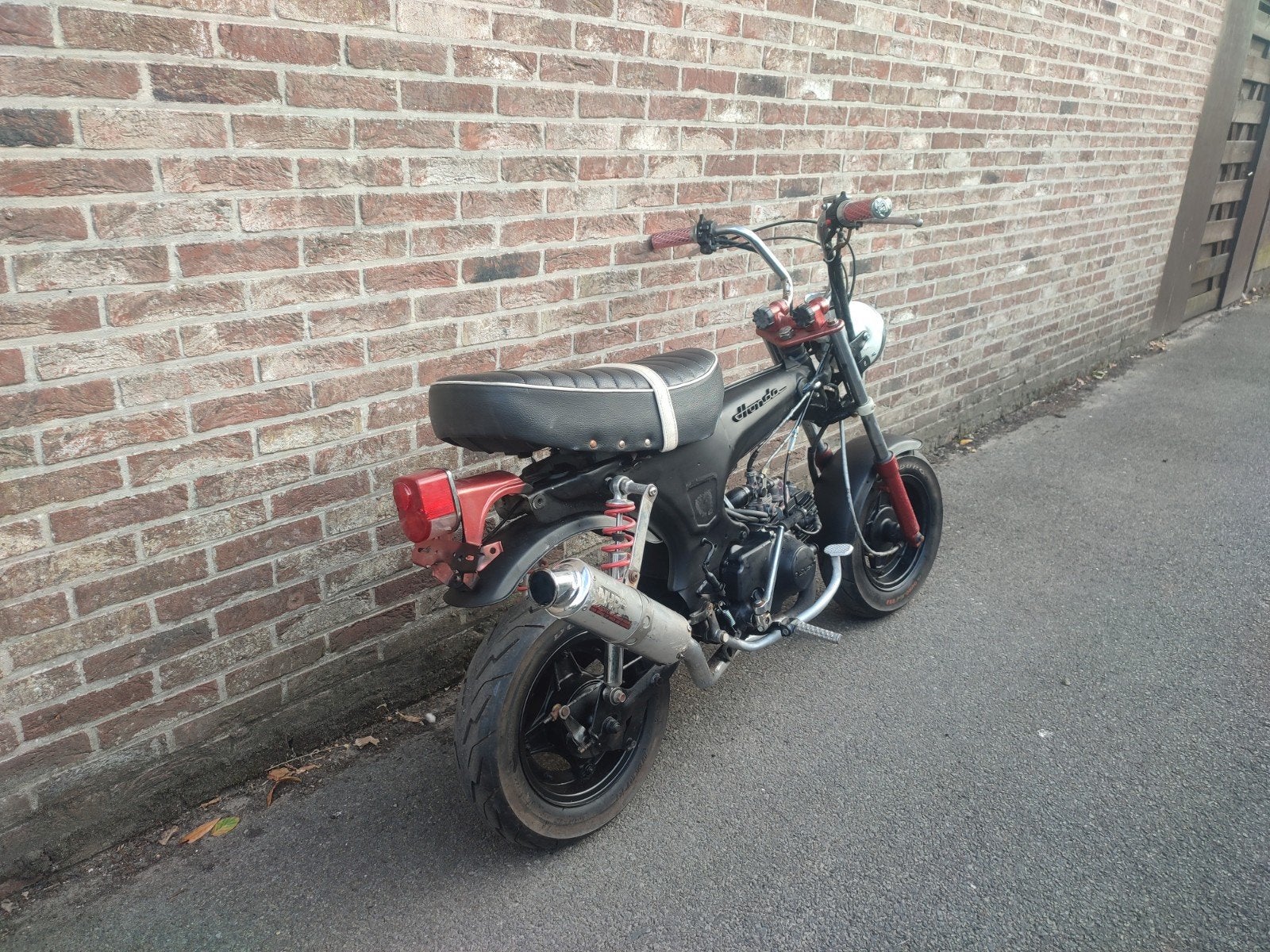 Dax a klasse 5'5l carburator, Fietsen en Brommers, Ophalen