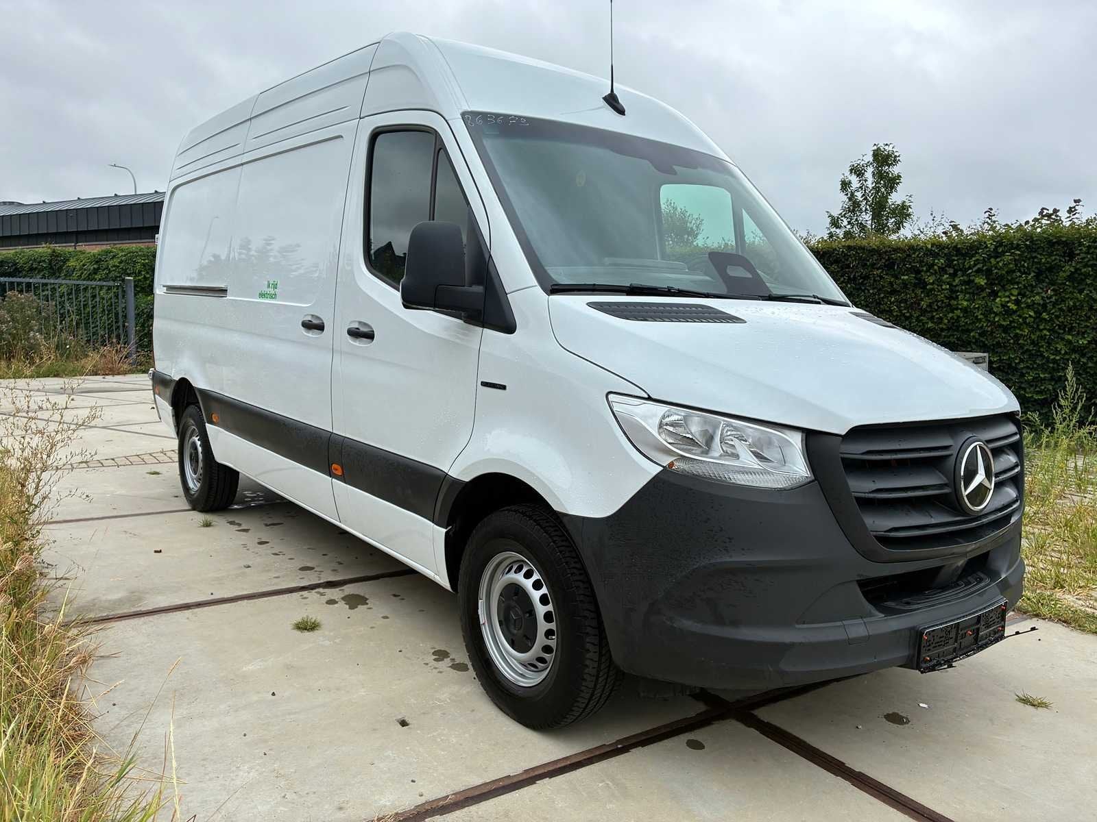 Mercedes-Benz - eSprinter - 320 81 kWh RWD L2H2 2025 - Véhi, Achat, Entreprise, Mercedes-Benz, Automatique
