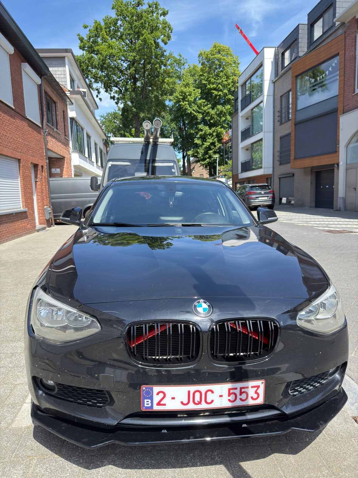 BMW 114i 2014 F20, Zwart, Handgeschakeld, 5 deurs, Parkeersensor