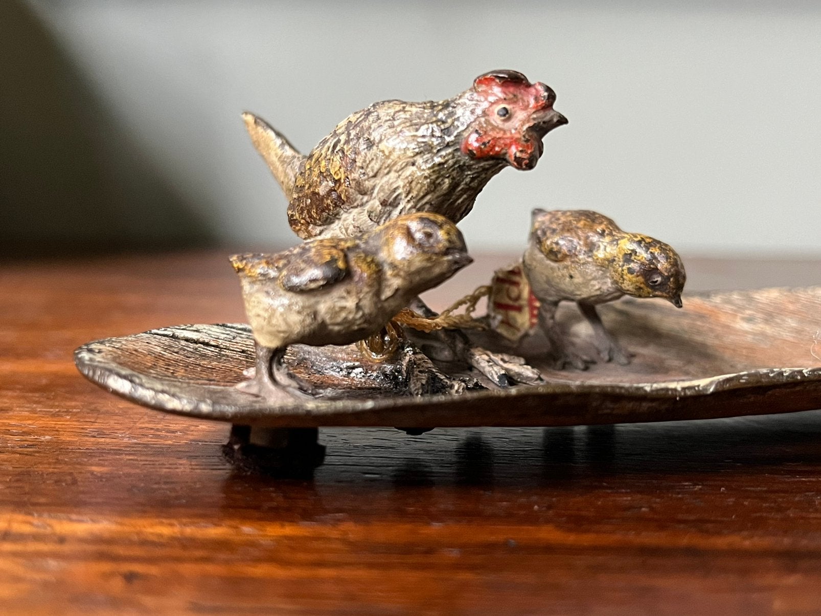 WEENS KOUDBESCHILDERD BRONS ( F.Bergman ), Verzenden