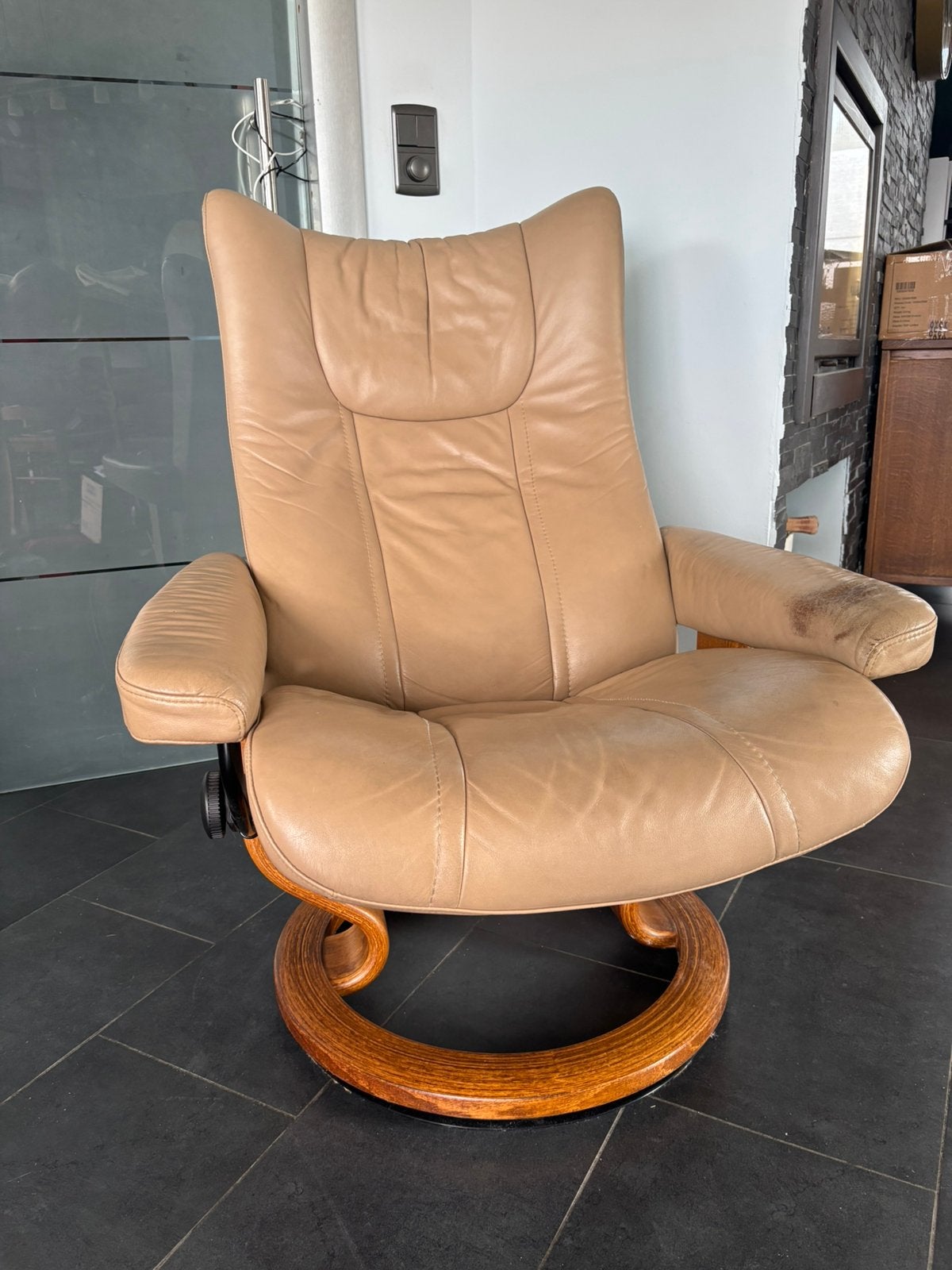 Fauteuil Stressless Wing Ekornes - cuir beige, Ophalen, Gebruikt, Hout