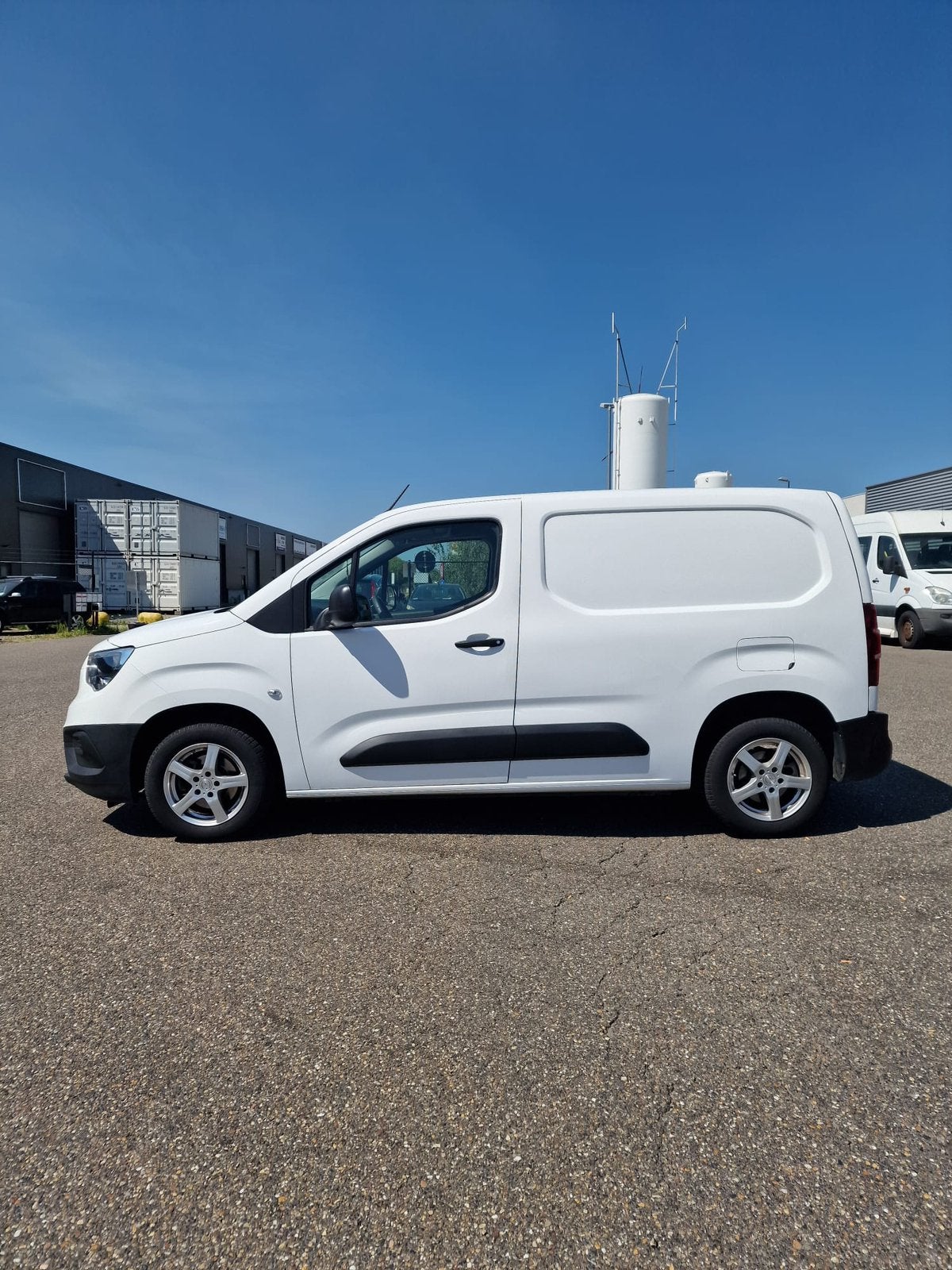 Opel Combo 1.5D Lichte Vracht – Airco – Trekhaak –Garantie, Auto's, 4 cilinders, Wit, 5 deurs, 2 zetels
