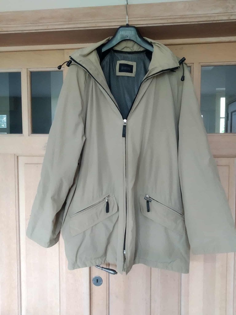 stijlvolle gore-tex herenjas Milestone model Burgos maat 52, Maat 52/54 (L), Beige, Milestone, Ophalen of Verzenden