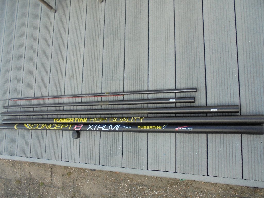 vishengel  TUBERTINI  10m, Enlèvement, Utilisé, Ligne fixe