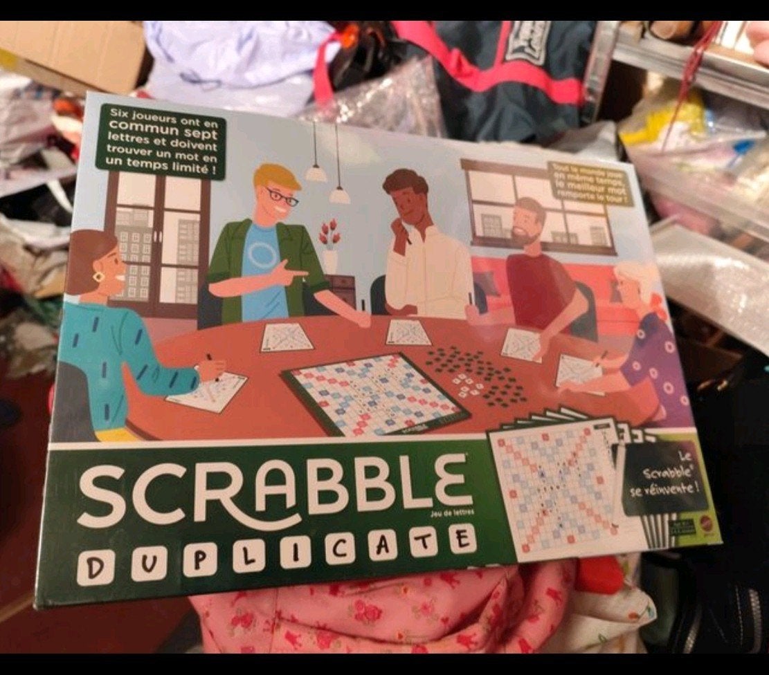 Jeu société scrabble neuf, Hobby & Loisirs créatifs, Jeux de société | Jeux de plateau, Enlèvement ou Envoi