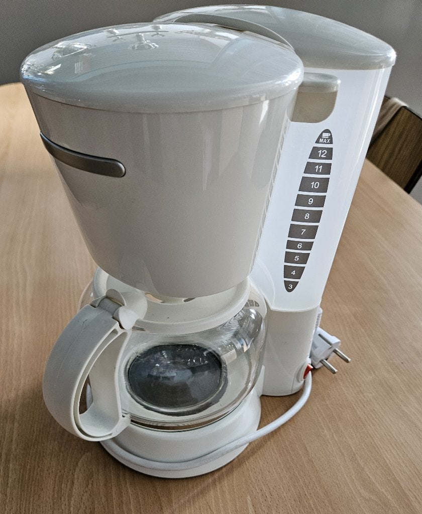 Koffiezetapparaat zo goed als nieuw , bijna niet gebruikt !!, Elektronische apparatuur, Koffiezetapparaten, Ophalen, Koffiemachine