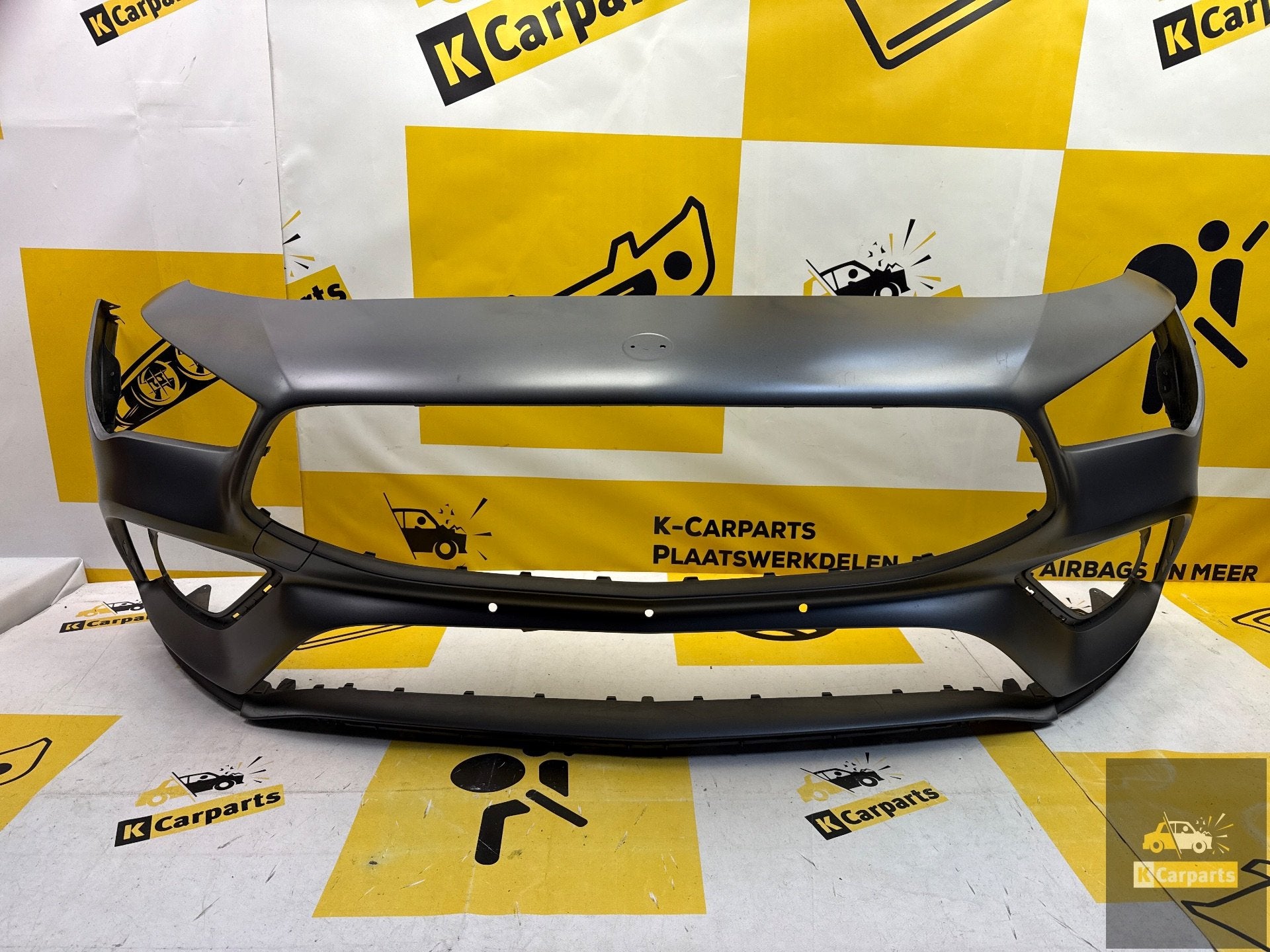 Pare-chocs avant Mercedes-Benz Classe CLA C118 AMG A11888539, Mercedes-Benz AG, Pare-chocs, Mercedes-Benz, Utilisé