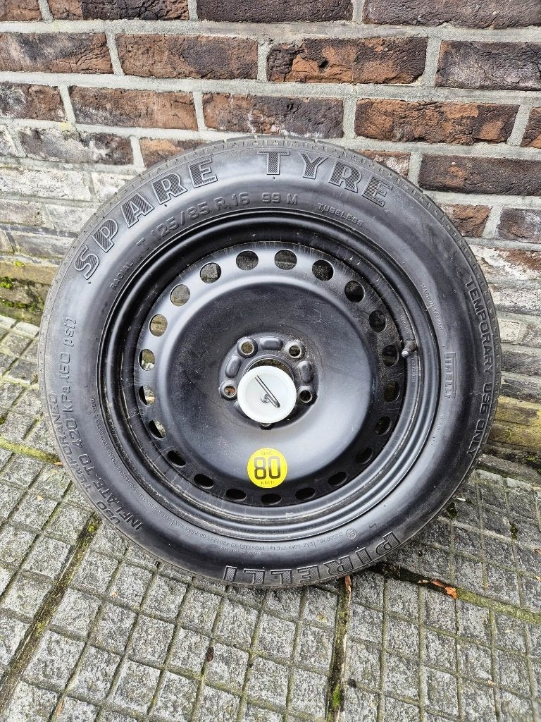 RESERVE WIEL Thuiskomer NIEUW Merk Pirelli R16 duim., Ophalen, Nieuw, Personenwagen, Banden en Velgen