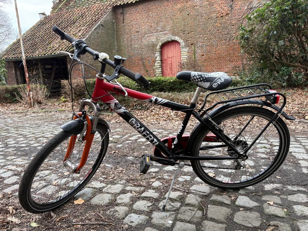 Jongensfiets 24 inch 6 versnellingen vr 10-14 jaar, Fietsen en Brommers, Ophalen, MBM Grafiti, Versnellingen, Gebruikt