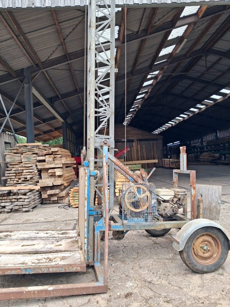 Bouwlift, goed werkend, Ophalen, Gebruikt