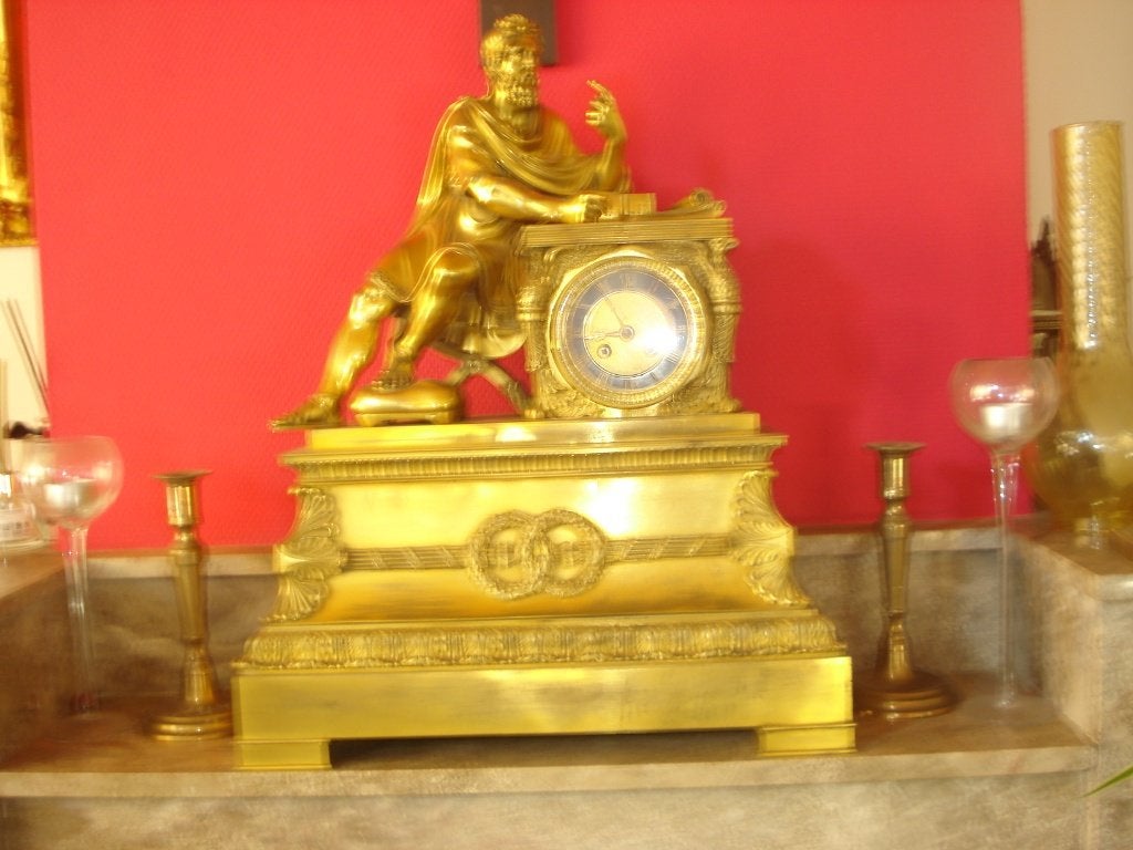 Horloge en bronze doré en bon état + clé, Antiquités & Art, Enlèvement